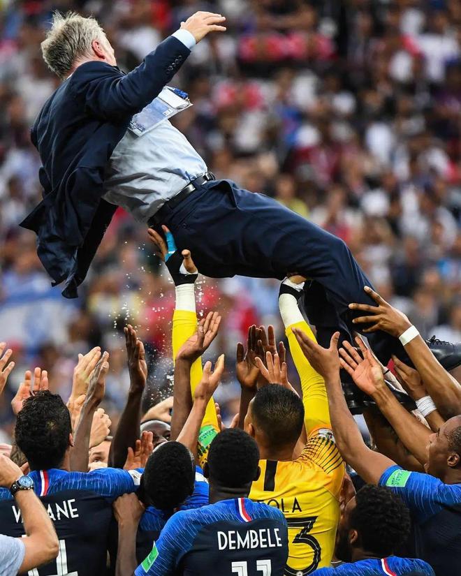 开云体育入口-包含里昂战平多特蒙德，莫德里奇梅开二度法甲的词条