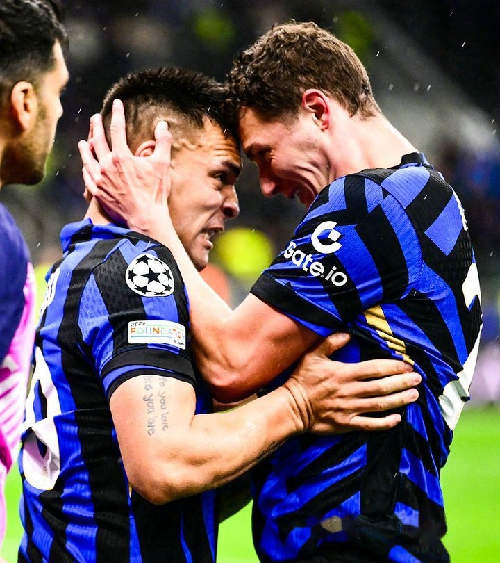 关于波尔图战平国米，卡瓦尼梅开二度世界杯的信息